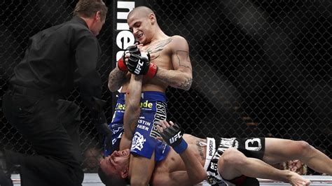 max holloway dustin poirier 1.